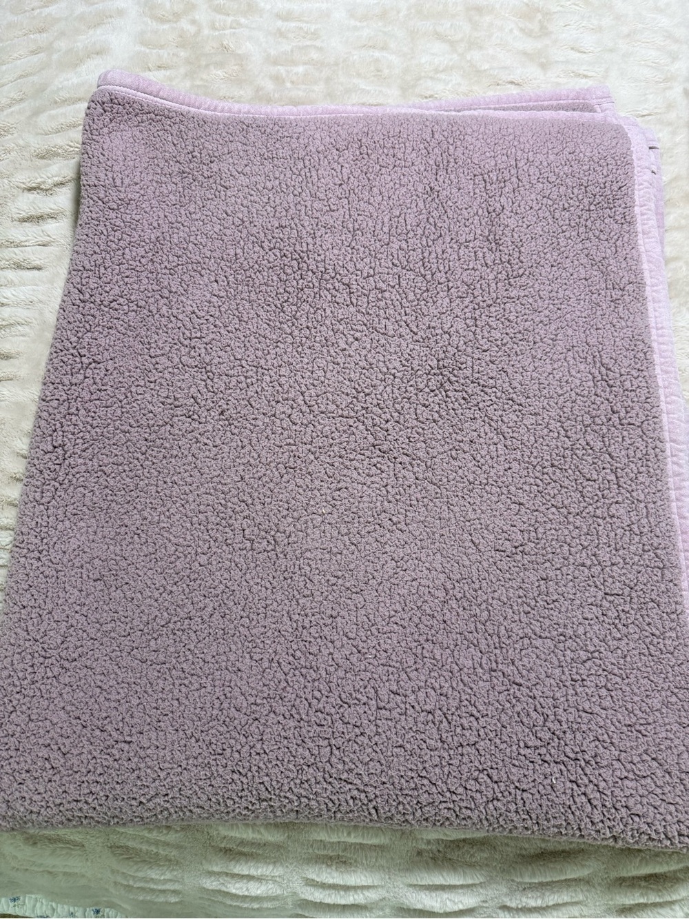 Soft Lilac Purple Sherpa Throw Blanket